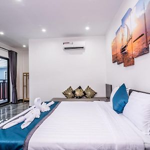 Queen Room Balcony